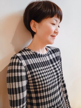 トップヘアー ガーデンヴィラ 安城(Garden Villa) 大人可愛いショートグラデーションボブ/ぱっつん前髪