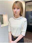 ハイトーンボブで洗練された大人可愛いデザインに