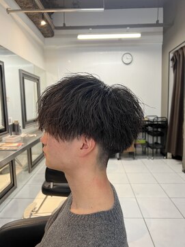 アイズ 海老名(AIZU) 波巻きスパイラルパーマ 波巻きパーマ メンズパーマ