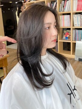 ケーツー心斎橋 クイーンズガーデン バイ ケーツー(K two QUEEN'S GARDEN by K two) 似合わせレイヤーカット*レイヤースタイル*シルクオイルカラー