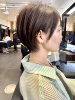 ビューシンサイバシ(VIEW SHINSAIBASHI)&nbsp;前髪カット＊イメチェンショートボブ＊カーキグレージュ
