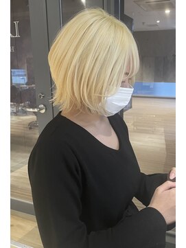 スライバイリアオオサカ(Sly By Ria OSAKA) ブロンド/ボブウルフ/ケアブリーチ【梅田】【大阪】