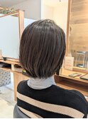 大人女性の丸みショートボブ