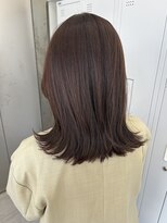 ビューナゴヤ 名駅(VIEW NAGOYA)&nbsp;外ハネ/外ハネミディアム/切りっぱなし/ピンクブラウン