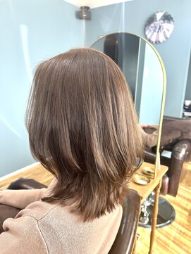 ハウス(the HOUSE) レイヤーボブ