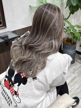 ベルヘアーデザイン 堺東(Belle hair Design) コントラストハイライト/外国人風/レイヤーカット/堺東