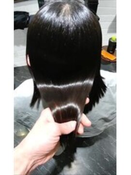 エイモアヘアサロン(A more hair salon) 【縮毛矯正】+【ダメージ修復トリートメント】