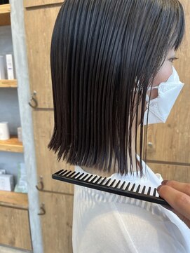 日々 大阪梅田(Hibi) ミニボブ酸性ストレート