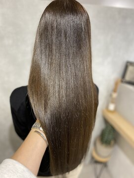 ユニバーストーキョー 池袋西口店(universe tokyo) 自分史上最高の【艶髪】に（池袋西口/髪質改善）