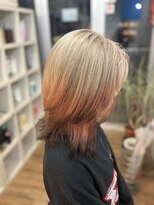 フェニーチェ オン ザ ビーチ(FENICE on the beach)&nbsp;ミディアムレイヤー×デザインカラー#髪質改善#髪質改善カラー