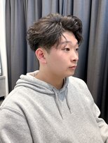 ウシワカマルガーデン(ushiwakamaru Garden)&nbsp;フェザーパーマ/フェザーショート/毛流れパーマ/刈り上げ