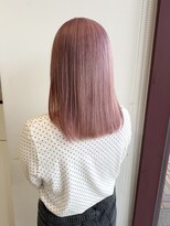 ルッツ(Lutz. hair design) 4/3 ピンク ハイトーン【千代田彩夏】