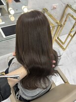 ラ ミュウ バイ ディーアンドティー(LA MIU by D&T)&nbsp;透明感カラーたっぷりのグレージュカラー