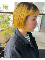 オトソーデン(Oto-soden)&nbsp;ルーツカラー×ビビッドイエローボブ