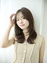 キネン バイ ツリー 宇都宮(kinen by tree)&nbsp;レイヤーセミロングマロンベージュのフェミニン巻き