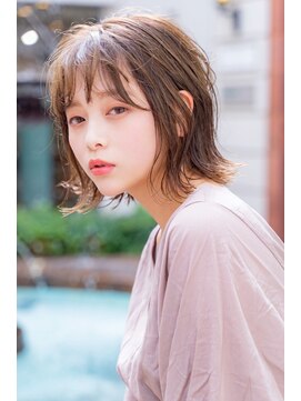 テイラー(Taylor) 【Taylor 】大宮 外ハネショート×シフォンベージュ