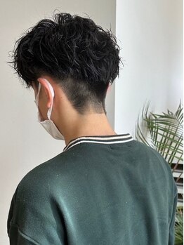 ヘアクリエイト ブラス Hair Create BRASの写真/忙しいあなたにも嬉しい、通えるサロン◎毎月のメンテナンスはお任せ！【金曜日は20時まで受付OK】