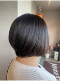 ショートボブ×酸性ストレート