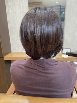 ヴィサージュクルー(VISAGE crew) 丸くデザインしたボブ！