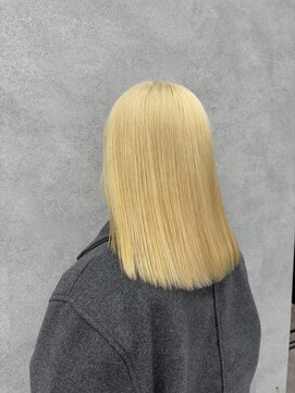 ホワイト 梅田(white) 抜きっぱなしブロンド>