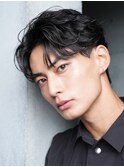 原宿ニュアンスパーマメンズパーマセンターパート30代緩めヘア