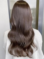 クラルス バイ アルティナ 溝の口店(Clarus by artina)&nbsp;グレーブラウン/ハイレイヤーカット/シンメトリー