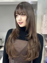 ヴェイン 渋谷(vain)&nbsp;アッシュブラウン中明度ブラウンレイヤーカット顔まわりカット