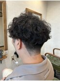 メンズ　パーマ　刈り上げ　ショート