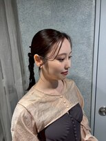 ニフティ(NIFTY)&nbsp;抜け感のあるまとめ髪｜大人上品なヘアセット