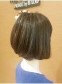 ふんわり前下がりボブ