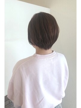 ヘアメイク シュシュ(Hair make chou chou) アッシュブラウンネオウルフ外ハネボブ20代30代