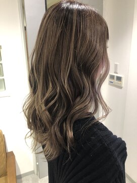 カラ ヘアーサロン(Kala Hair Salon) 外国人風グラデ