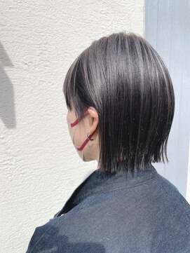 ジィップクリニカ(Zip clinica) グレージュアウターカラー 担当近森