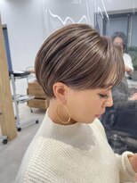 ロマリア 青山 南青山(Lomalia) 【Lomalia青山】コンパクト ショート×白髪ぼかしデザインカラー