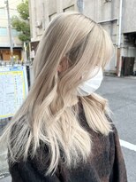 ヴィア(Via)&nbsp;ホワイトブロンド