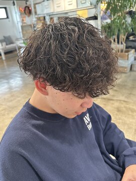 ザ オーダー(THE ORDER) ツイストスパイラルパーマスパイキーショート波巻きスパイラル