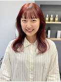 レッドブラウンボルドー暖色くすみカラークビレヘアぱっつん前髪