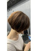 ショートボブ