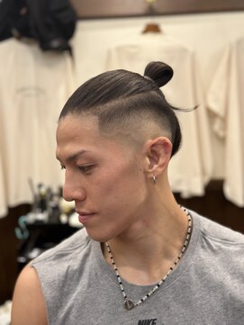 ケーファクトリー(K-FACTORY) マンバン/スキンフェード