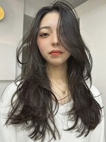 バベル アット フルリール 甲子園口(BABEL at fleurir)&nbsp;黒髪に軽やかなレイヤーカット