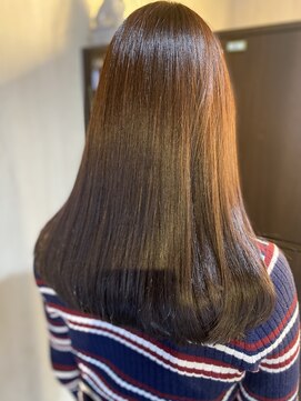 リブラン バイ ルッカ(Liburan by Lucca) 2月ベージュカラー