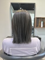 クリック 辰巳店(CLiC)&nbsp;【立体感×透明感】ハイライトシルバーグレーボブ