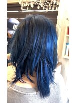 アイヘアー(AI HAIR)&nbsp;セルフブリーチ後のグラデーション青髪