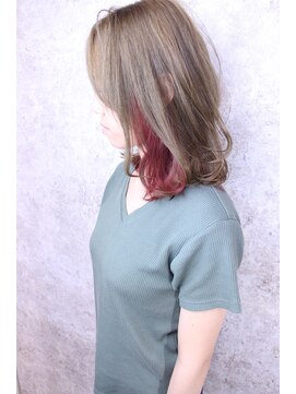 キャアリー(Caary) Caary個性的バレイヤージュロブ♪耳かけで簡単スタイリング