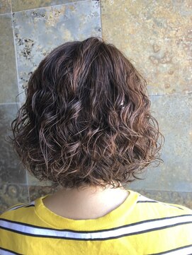 アムズヘアーファム ボブウェーブ