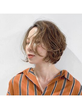 ファースト 吉祥寺(FIRST KICHIJOJI) 大人ヘルシーボブ × ハイライト 【FIRST】.