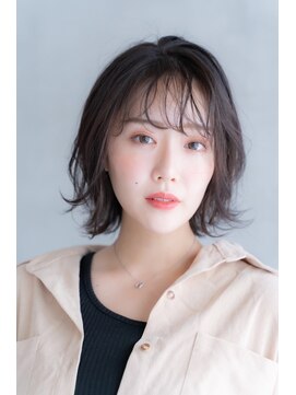 アメリ 新宿(Ameri) Ameri 大人っぽエアリーボブ　イルミナカラー　【新宿】