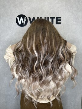 ホワイト(WHITE) [WHITE RYOTA]ホワイトグレーグラデーションエクステ
