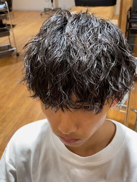 ヴェロ 福井(VeRO) この人気ファーストクラス!ツイストスパイラルパーマ