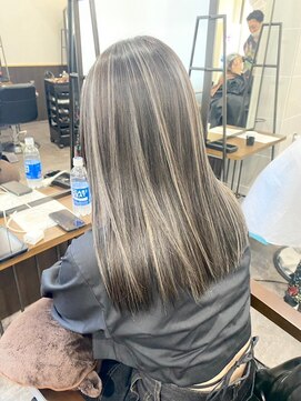 ルクスバイアフィナー(Luxo by Afinar) 【町田/Luxo by Afinar】コントラストハイライト